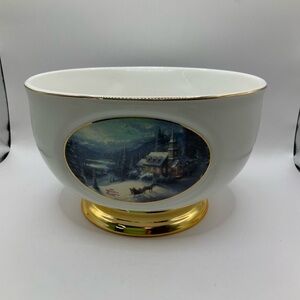 Thomas Kinkade Vintage Sunday Evening Sleigh Ride Porcelain Gold Trim Bowl